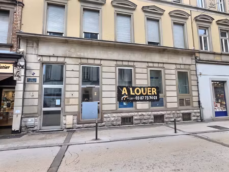 local commercial à louer - centre-ville de sarreguemines