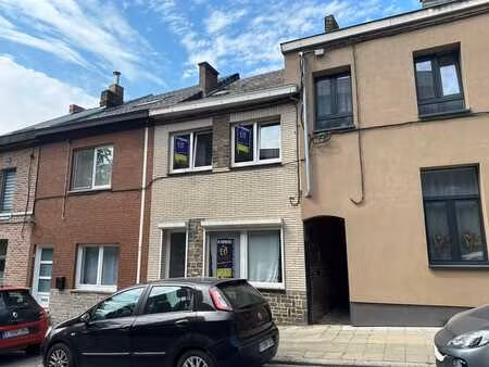 maison 3 chambres avec jardin et garage à vendre marchienne-