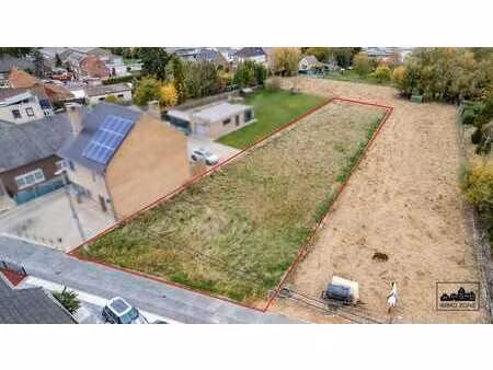 terrain avec demande de permis de construire approuvée