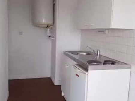 location appartement t1 à sotteville-lès-rouen (76300) : à louer t1 / 28m² sotteville-lès-