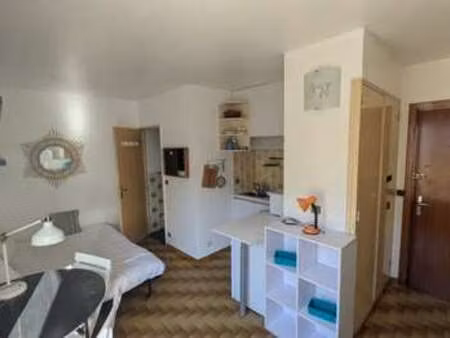 location appartement t1 meublé à toulon (83000) : à louer t1 meublé / 20m² toulon