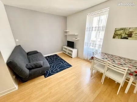 studio meublé vendu loué darcy 22 47 m²