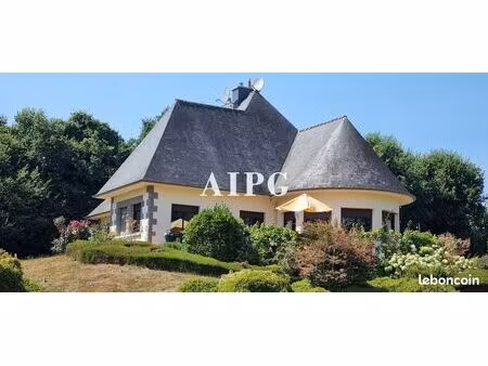 maison 10 pièces 310 m²