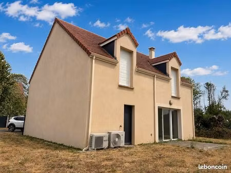 maison 4 pièces 93 m²