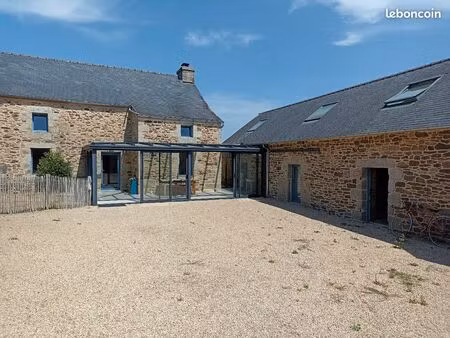 location meublée maison ancienne entièrement rénovée 3 chambres à plouyé