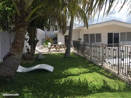 grand appartement meublé t4 + jardin sainte-anne