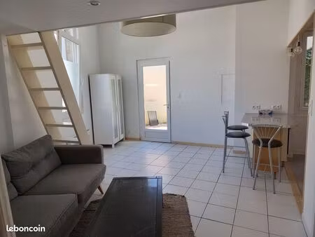 appartement 2 pièces meublé 34m2 avec mezzanine & extérieur