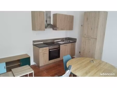 f2 meublé 33m² centre ville bourbon lancy