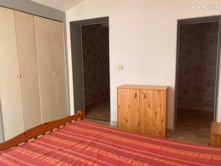 loue t1 castres 25m2 400e