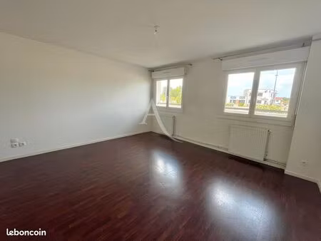 appartement 3 pièces 64 m²