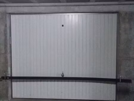 loue garage