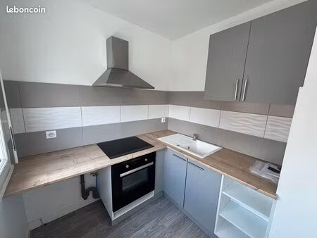 studio 1 pièce 29 m²