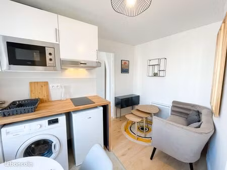 loue appartement - 20m²
