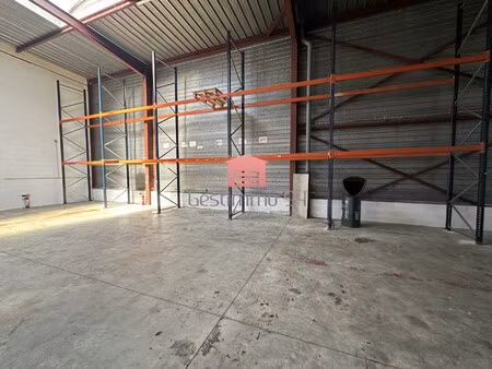 location local commercial