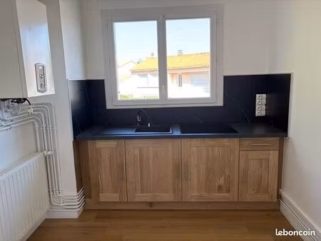 appartement t2 avec garage et parking proche base des loisirs