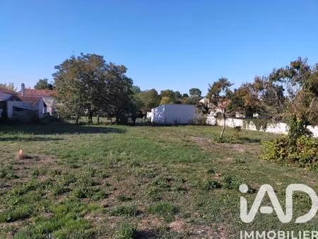 terrain constructible viabilisé à vendre