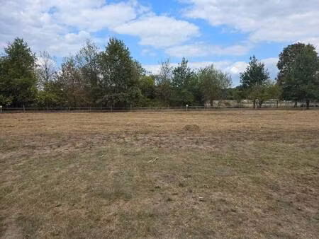 terrain constructible viabilisé à vendre