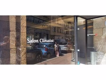local commercial à louer