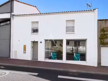 local commercial à louer