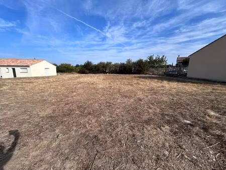 terrain constructible viabilisé à vendre