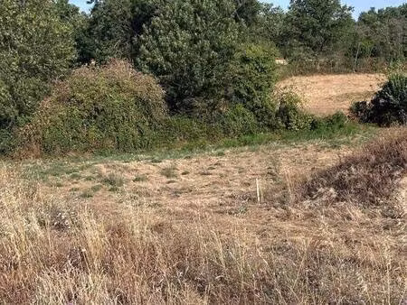 terrain constructible viabilisé à vendre