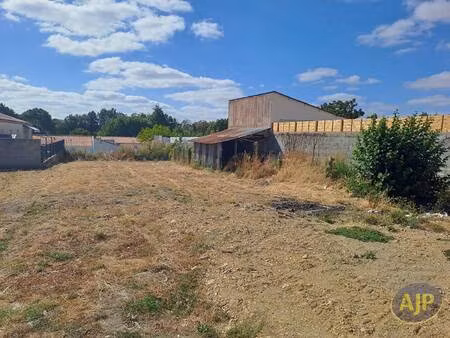 terrain à vendre