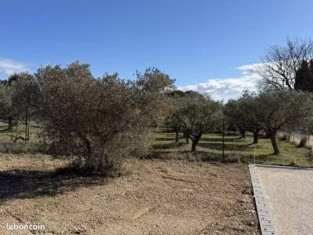 terrain constructible viabilisé à vendre