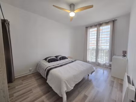 location meublée appartement 2 pièces 12.55 m² à salon-de-provence (13300)  500 €