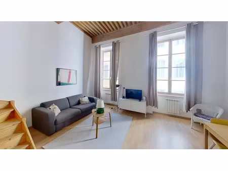 location meublée appartement 2 pièces 42.88 m² à lyon 1er (69001)  990 €