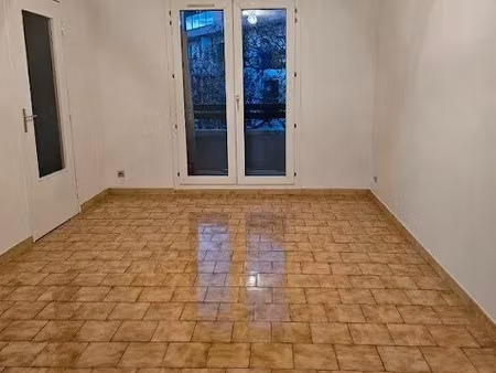 location appartement 2 pièces 48 m² à montpellier (34000)  690 €