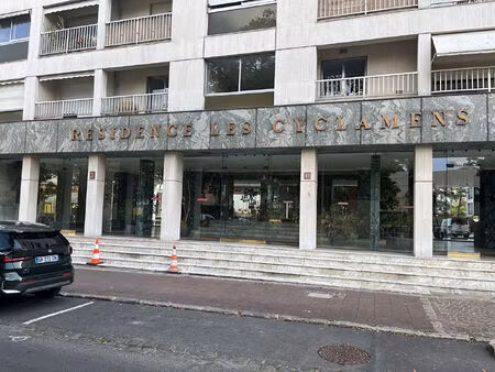 appartement meublé 1 pièce(s) 29.78 m2