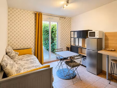studio rénové jardin avec parking et cave  idéal premier achat ou investissement !