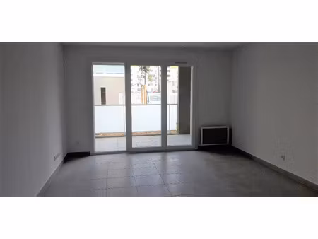 location appartement 3 pièces 67.45 m² à montpellier (34000)  796 €
