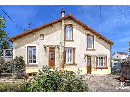 argenteuil maison de 4-5 pièces + dépendance sur 316m2 de terrain clos.