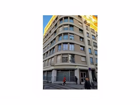 location meublée appartement 2 pièces 37 m² à lyon 3ème (69003)  960 €