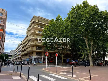vente commerce 1 pièce 23 m² antibes (06600)