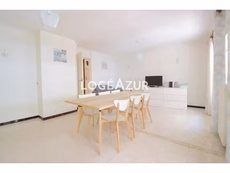 location appartement 2 pièces 59 m² à antibes (06600)
