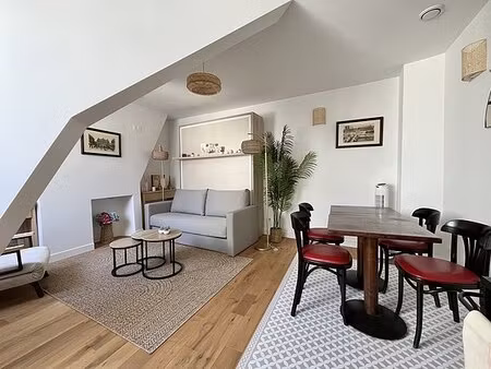 studio meublé avec ascenseur