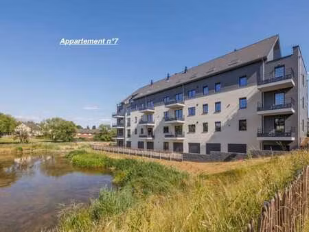 app. recent 1ch+bureau+2 terrasses+parking privatif au calme