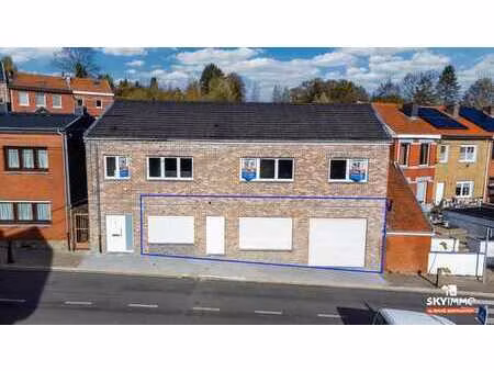 entrepôt entièrement rénové + bureau +garage grace-hollogne