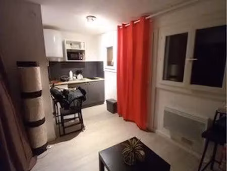 location meublée appartement 1 pièce 18 m² à montpellier (34000)  490 €