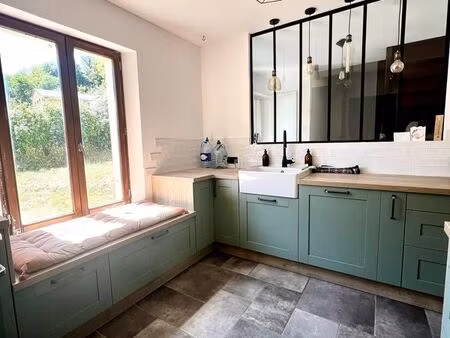 propriété 6 pièces 90 m²