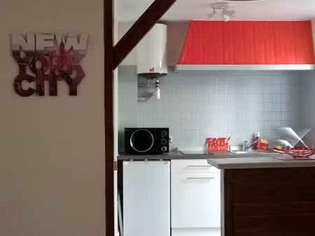 loue studio meublé à auxerre