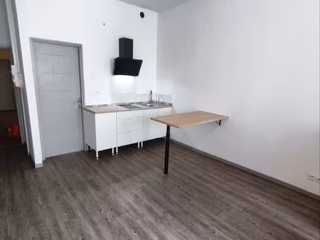 grand studio boulevard saint cyr