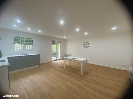à louer – maison t3 – villenave-d’ornon