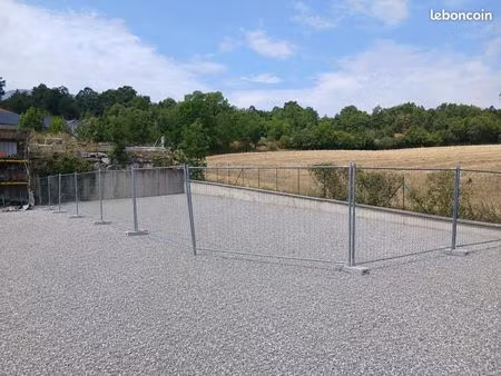 terrain de stockage sécurisé 180 m² – accès pl – badge – 7j/7
