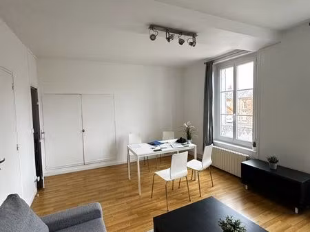 appartement meublé t2 44m2