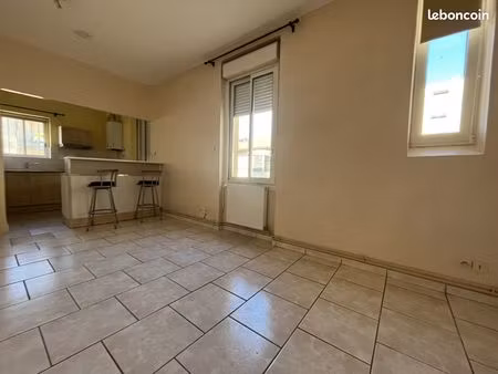 studio refait à neuf
