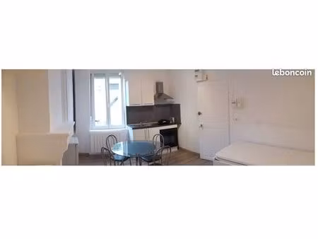 beau studio meublé saint-dizier