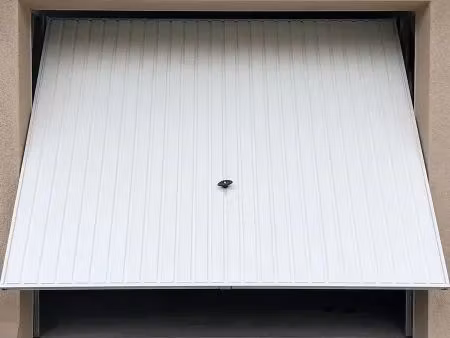 garage à louer centre oraison